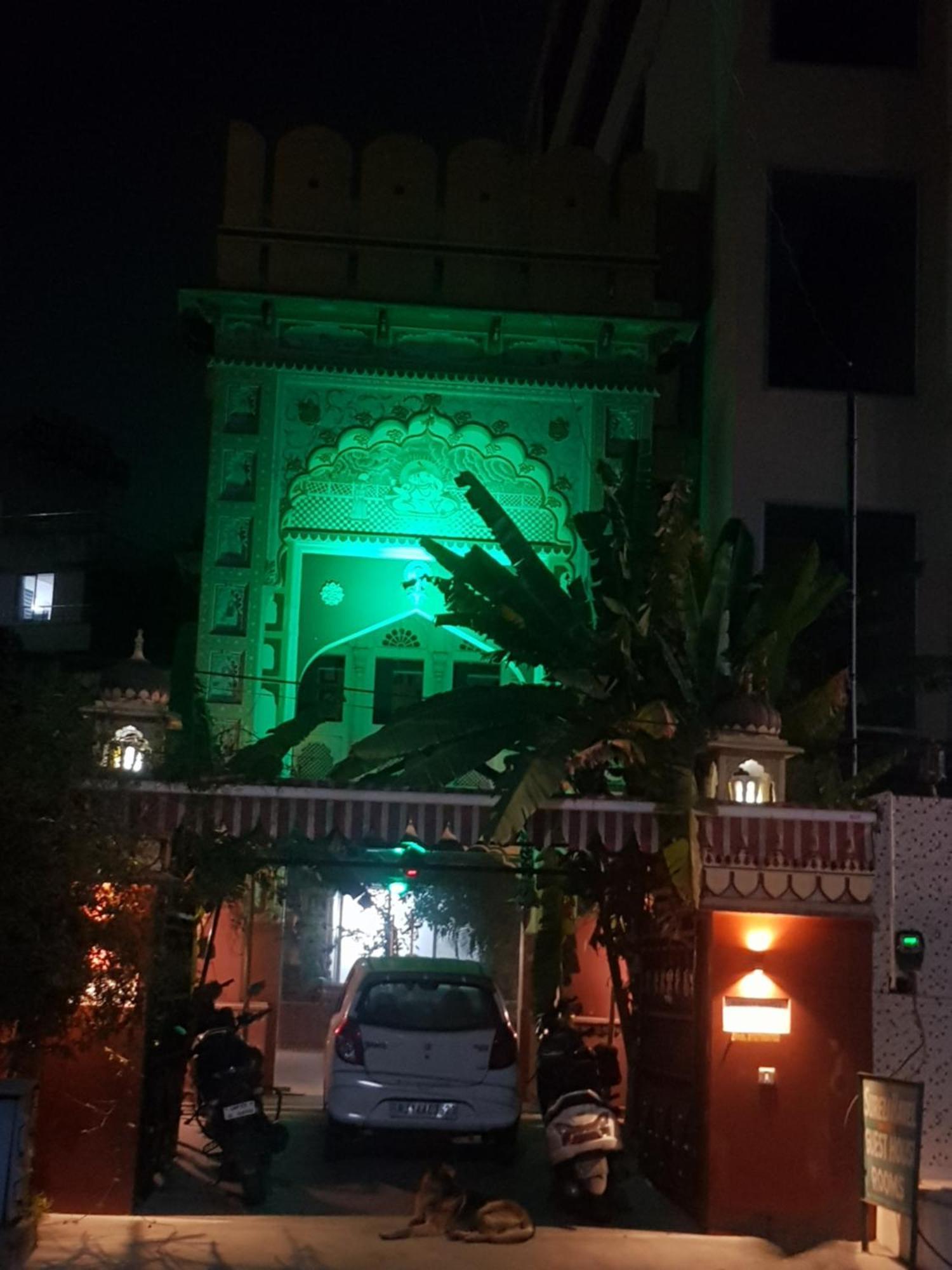 Sureli Haveli Apartment Jaipur Phòng bức ảnh