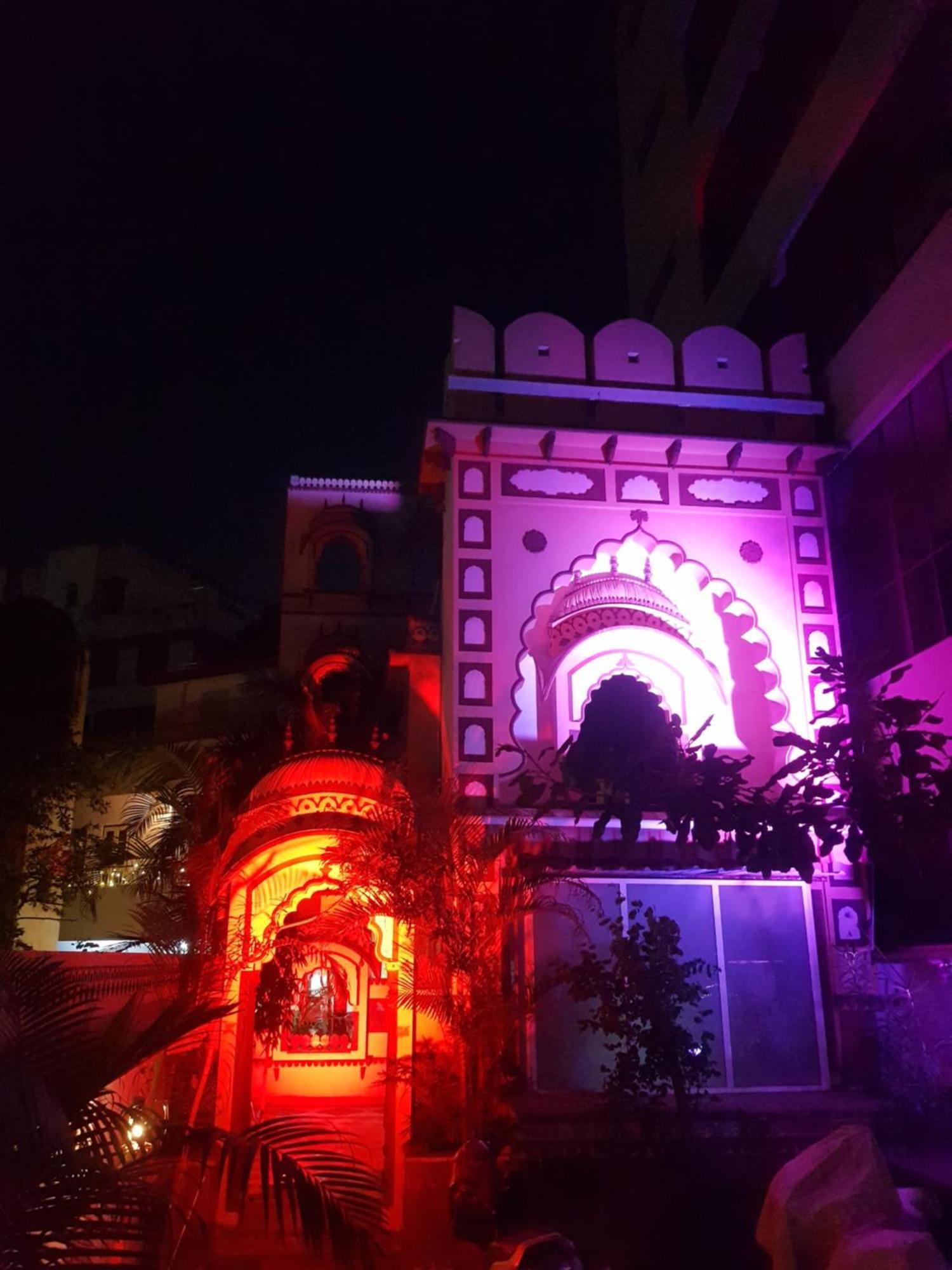 Sureli Haveli Apartment Jaipur Phòng bức ảnh